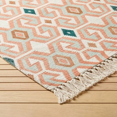Tapestry Ogee Medallion Rug Blush - Opalhouse™ Designed With Jungalow™ 2 Tapestry Ogee Medallion Rug Blush - Opalhouse™ Designed With Jungalow™ - Image 2